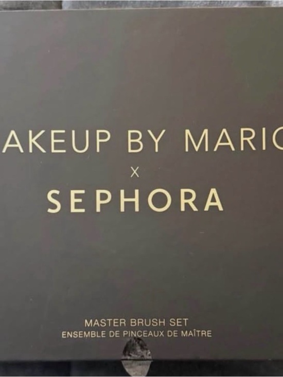 Makeup By Mario Other - Makeup By Mario Brush Set — Black & Gold